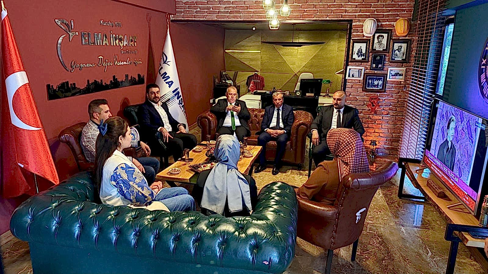 Şanlıurfa Karaköprü Akparti İlçe Başkanı ve  Milliyetçi Hareket Partisi İl Başkan Yardımcısı Levent Kama'dan Ofisimize Ziyaret